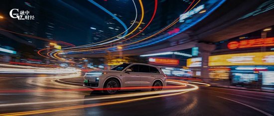 “理想系”批量孵化独角兽，车企争做幕后投资人。 作者 | 冯晓亭 来源 | 融中财经 （ID：thecapital） “把出走的人招回来。” 今年1月，李想在全