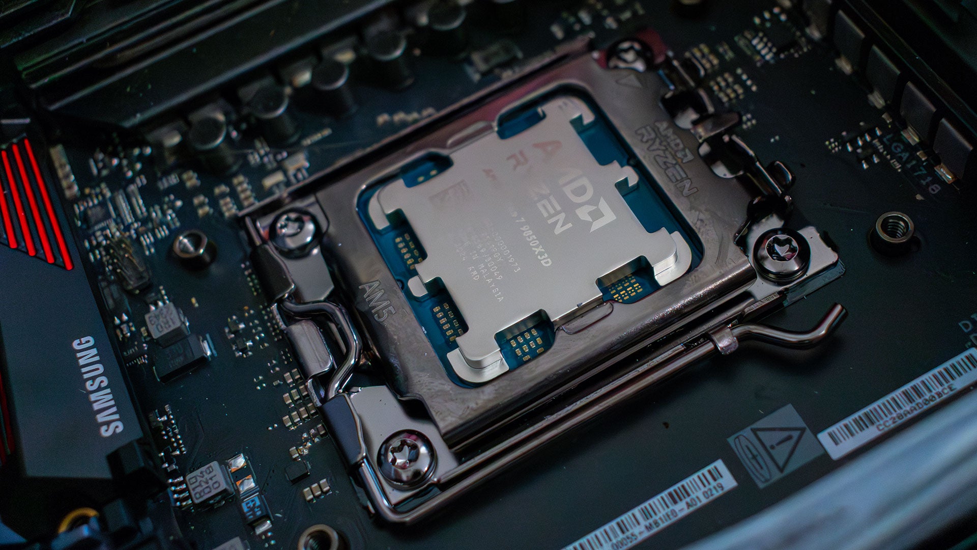 不需要 Ryzen 9 9950X3D2