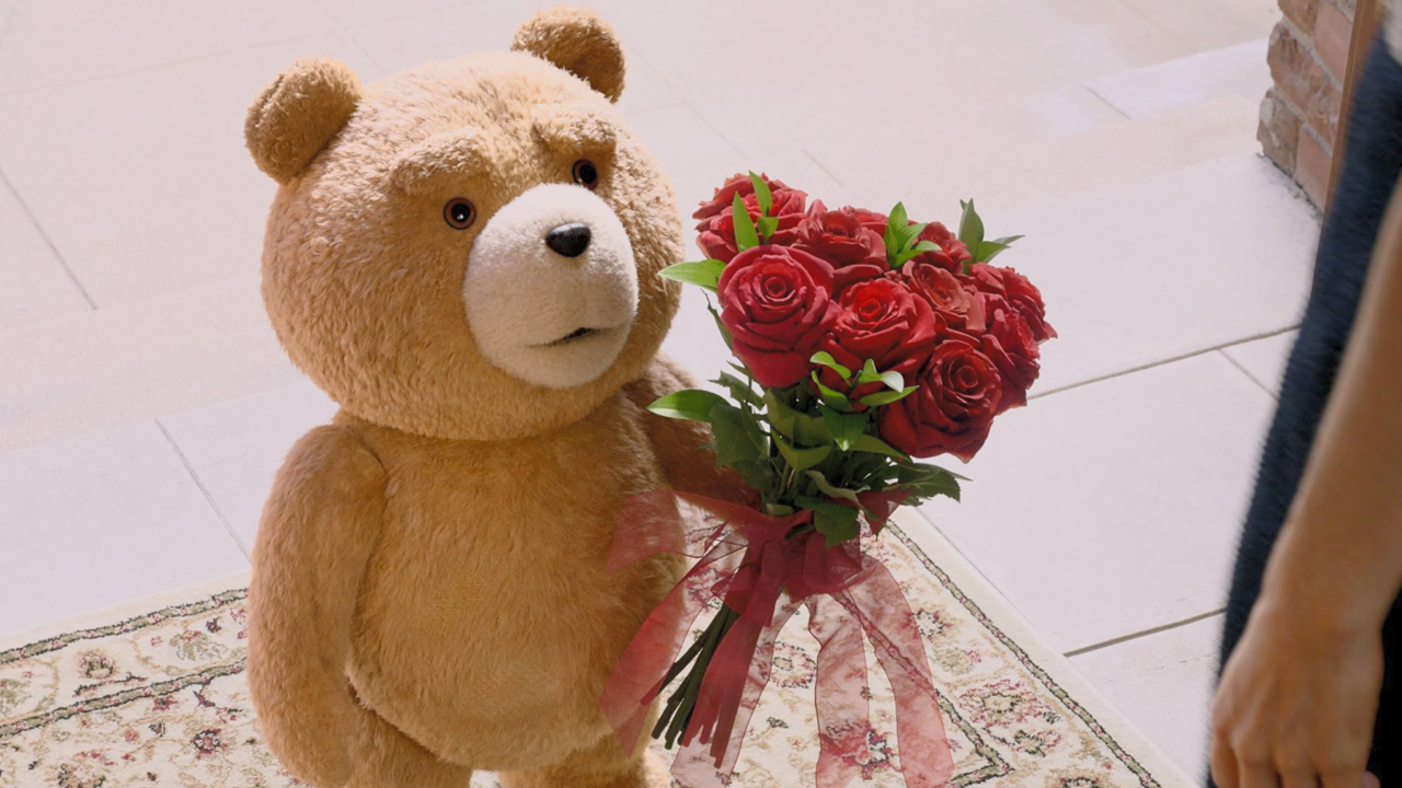 “一切皆有可能”——Seth MacFarlane表示，如果Peacock愿意动用其“像史高治·麦克达克那样庞大的巨额财富”，《Ted》第三季或电影版就有望成真。