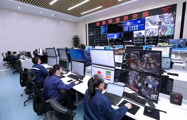 锚定氢硼路线，新奥核聚变正迈向“iPhone时刻”