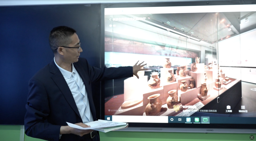 用VR技术将长沙博物馆搬到甘肃初中孩子的课堂上：如视、贝壳公益以科技推动文博教育普惠