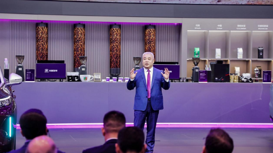 长城汽车携近60辆展车亮相北京车展，总裁穆峰：将在欧洲市场构建完整业务生态